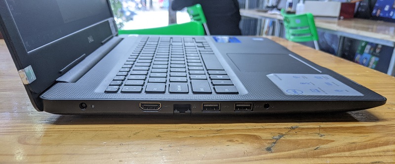 Laptop Dell cũ 3580